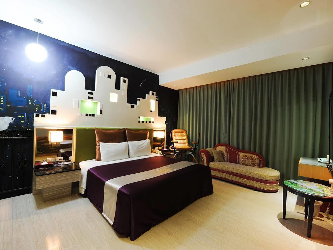 Zj Motel Kota Hsinchu Bagian luar foto