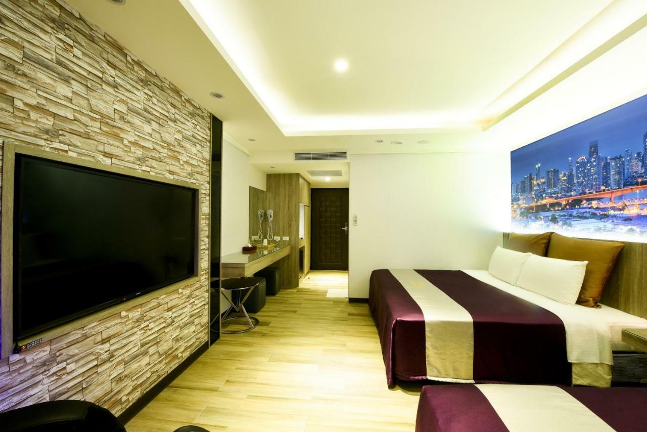 Zj Motel Kota Hsinchu Bagian luar foto